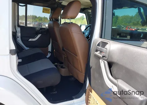 2017 Jeep Wrangler Unlimited Sahara 4X4 из США, поврежденный, VIN 1C4BJWEG3HL517219